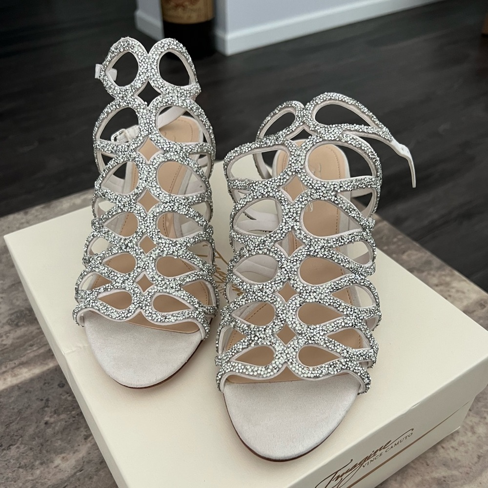 Vince Camuto Heels